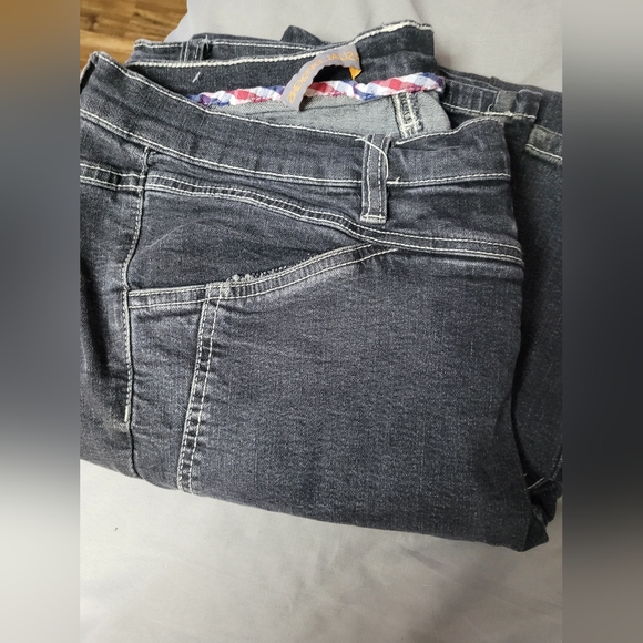 casual designs Denim - Casual design blue jeans size 16